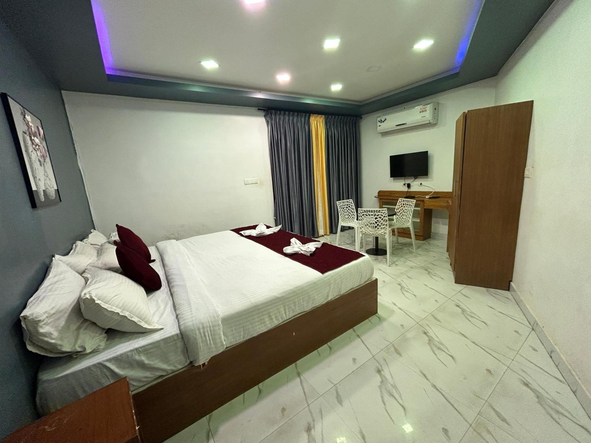 The Elite Beachview Puducherry Exterior foto