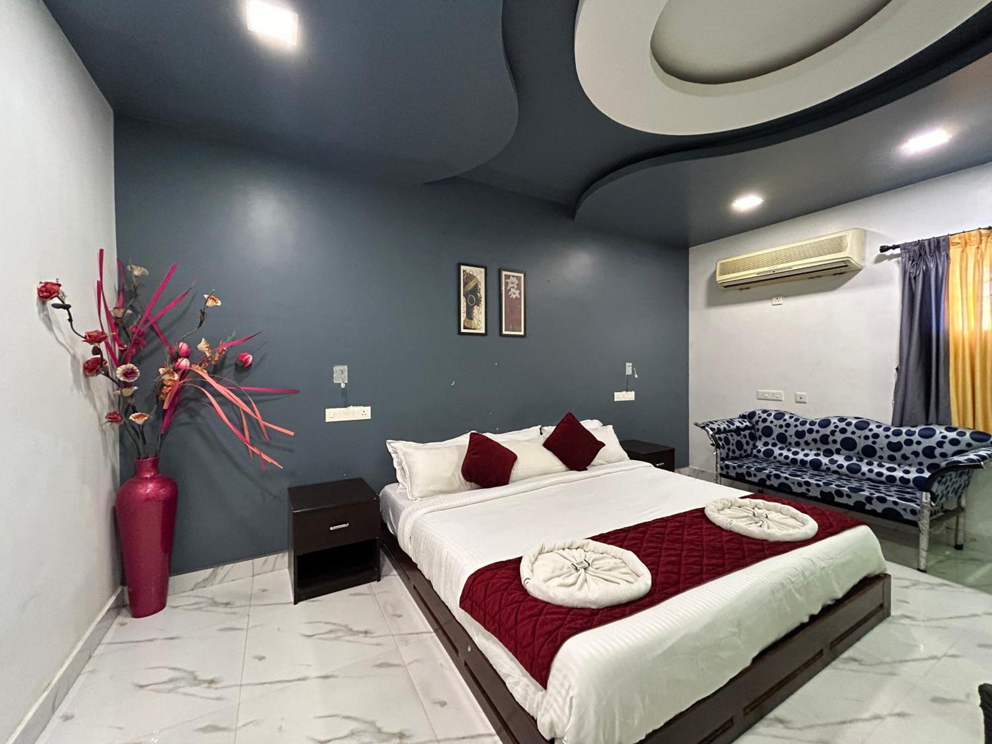 The Elite Beachview Puducherry Exterior foto