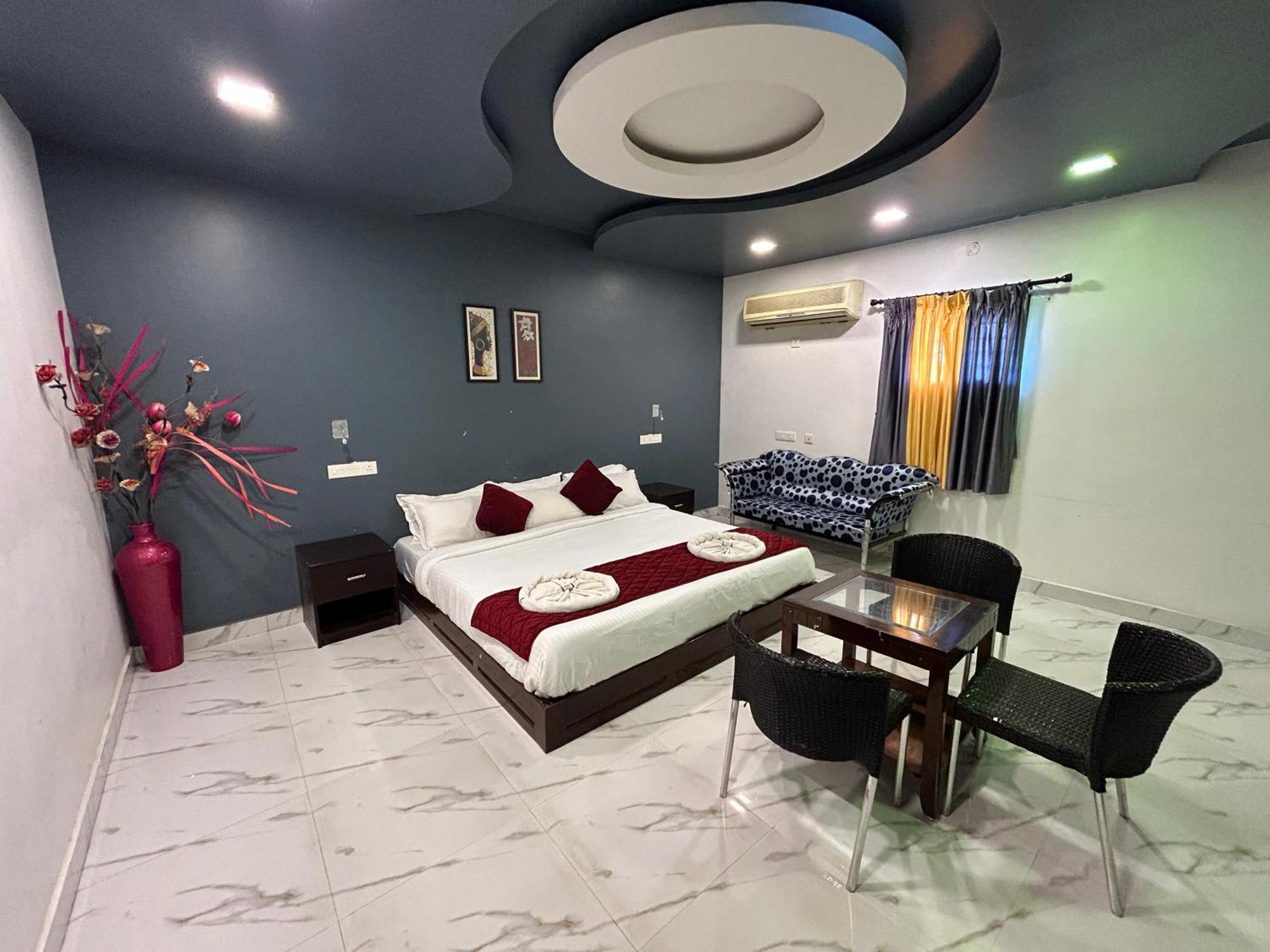 The Elite Beachview Puducherry Exterior foto