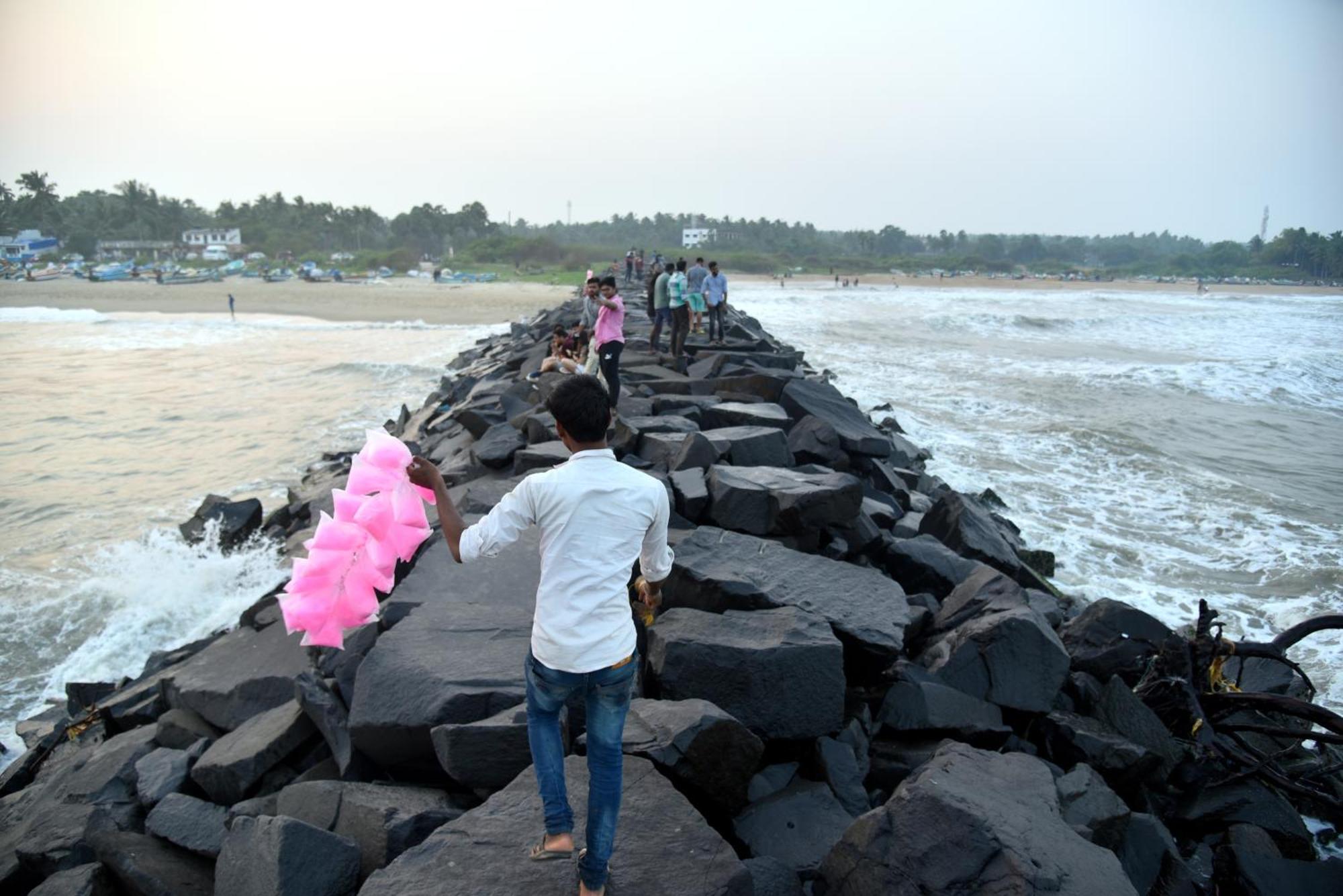 The Elite Beachview Puducherry Exterior foto
