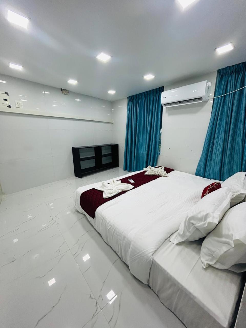 The Elite Beachview Puducherry Exterior foto